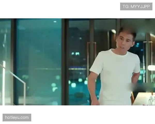 潘晓婷在家练球，邻居以为楼上在搞装修