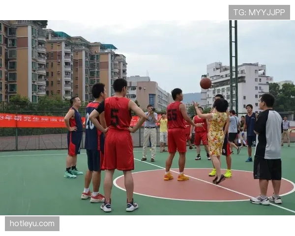 详细解读篮球发球规则的核心内容与执行标准